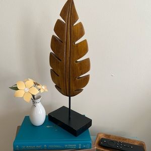 Boho wooden leaf/feather decor bookend